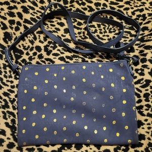 Crossbody purse